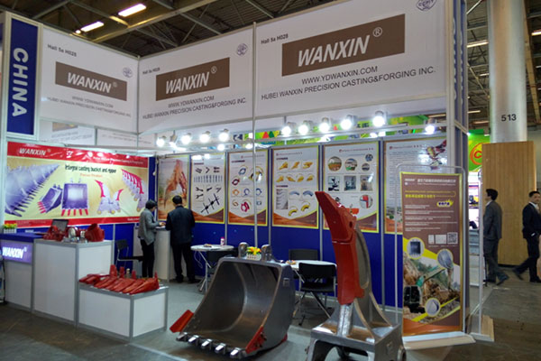 Подчеркивая силу «умного производства», выставка PlAS Construction Machinery является популярной выставкой.